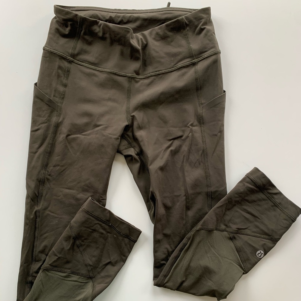 Lululemon Speed Up Tight 3/4 length leggings